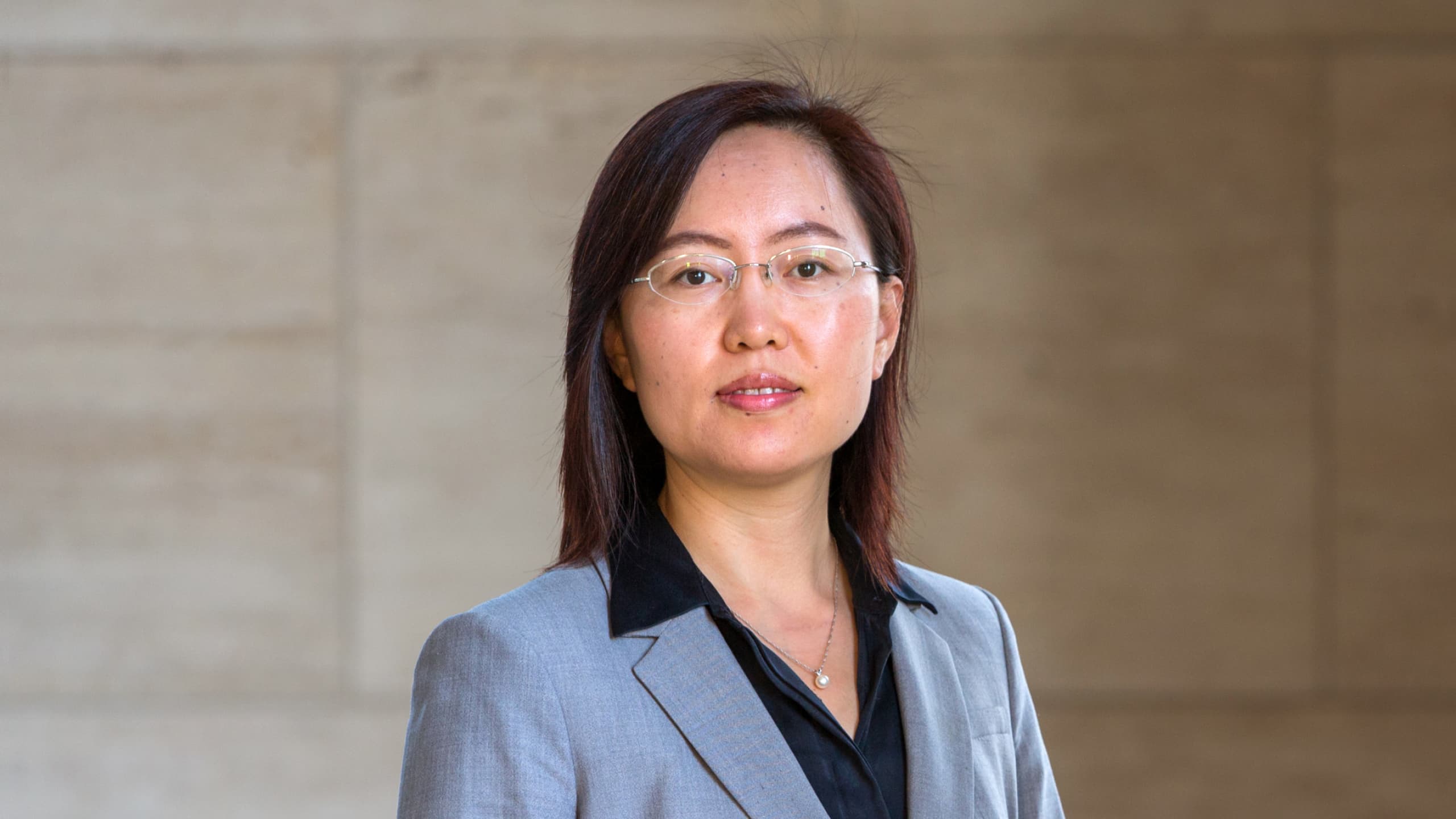 Helen Guo | PIMCO